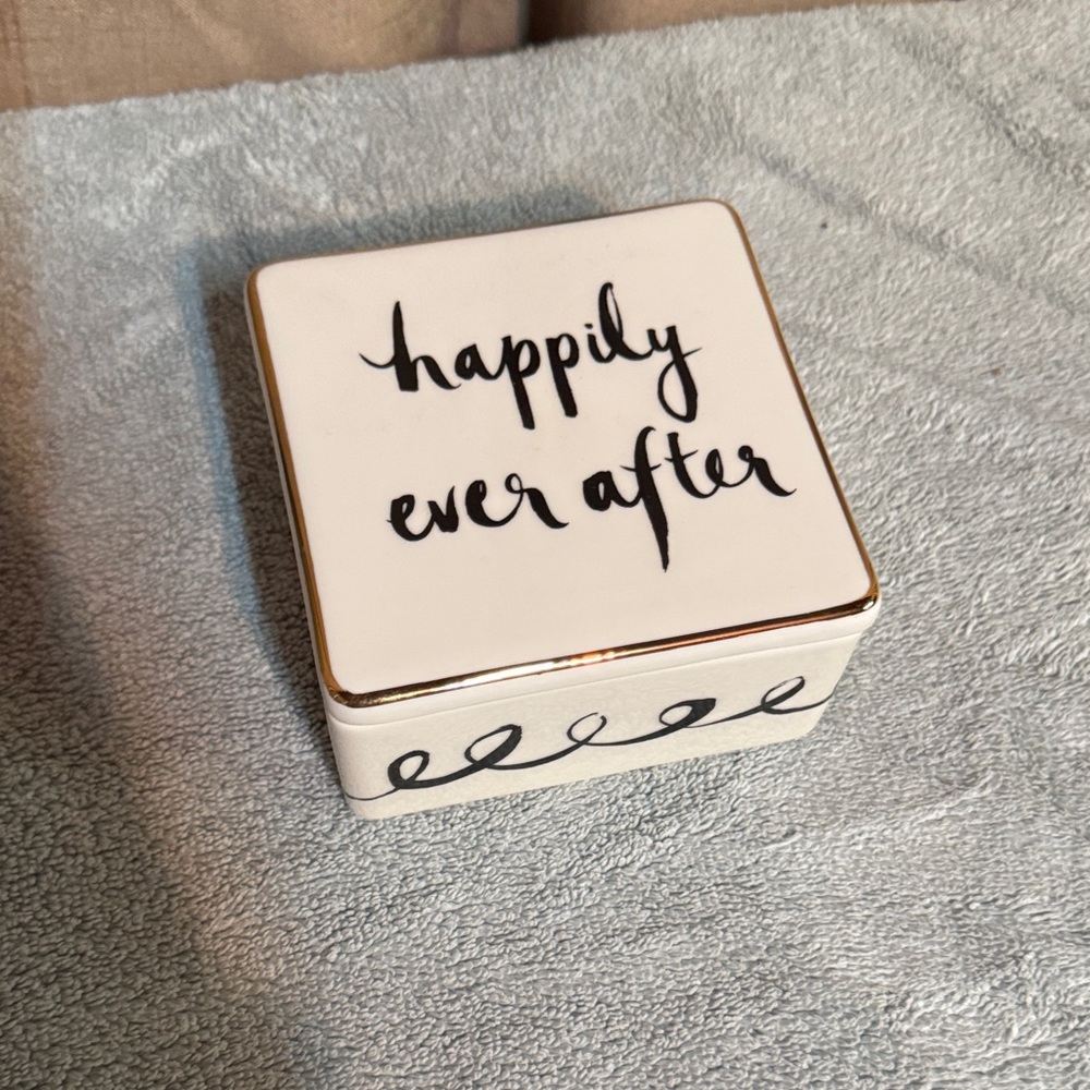 Lenox Kate Spade “Happily Ever After” Bridal Party Keepsake box